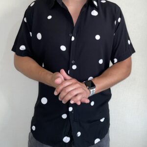 Camisa viscosa negra lunares